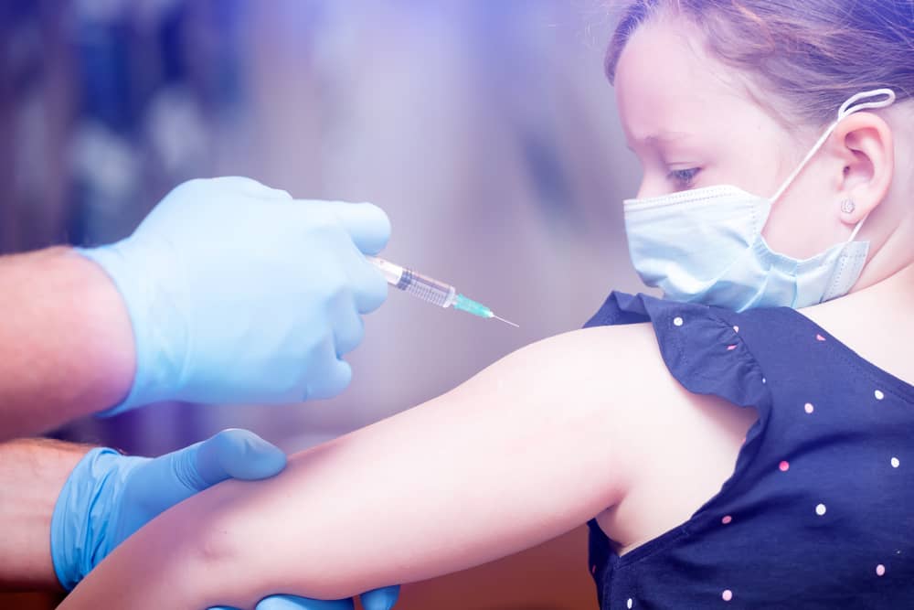 هر آنچه باید از واکسن کرونا برای کودکان بدانیم